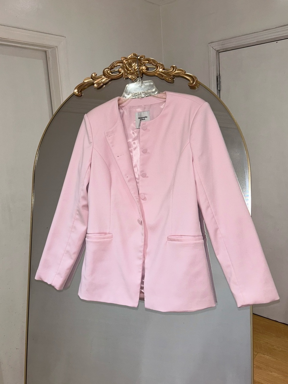 Abercrombie & Fitch Baby Pink Tailored Collarless Suiting Blazer, Size M